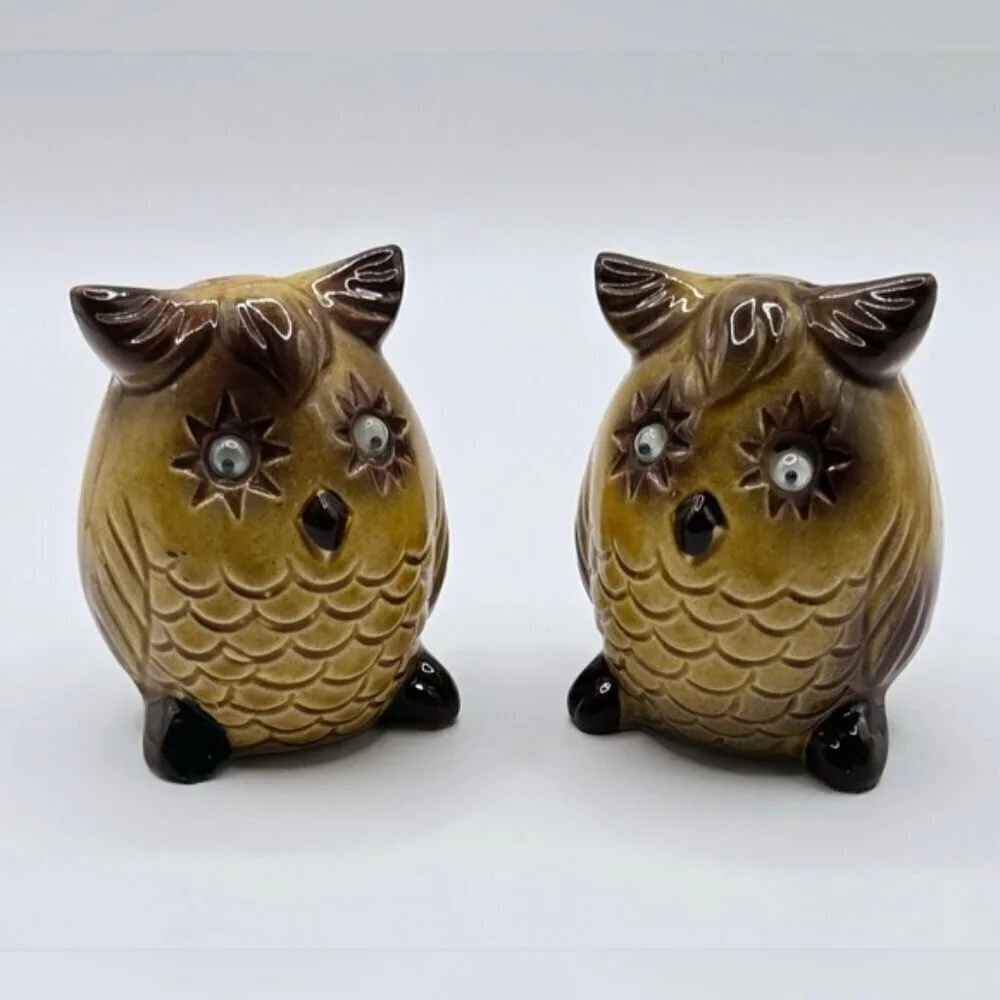 Vintage Japan Owl Salt and Pepper Shakers Brown Ceramic Google Eye Pair